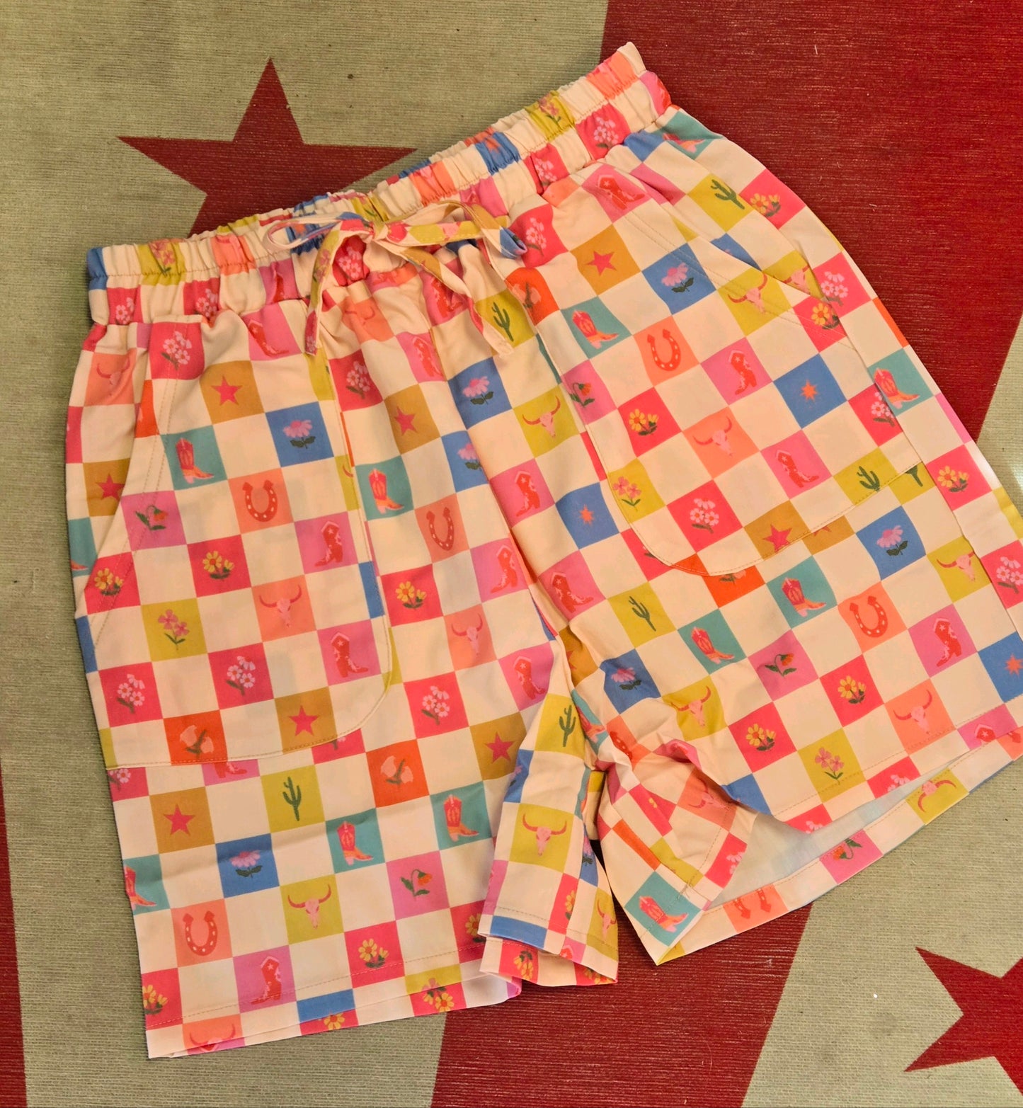 COWGIRL CHECK SHORTS