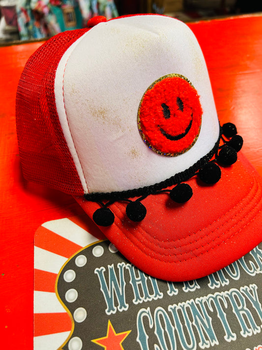 HAPPY RED TRUCKER CAP