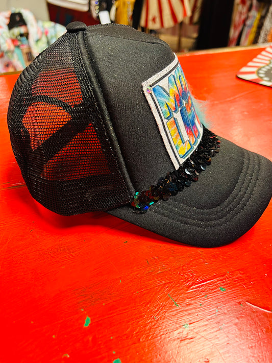 MOM LIFE TRUCKER CAP