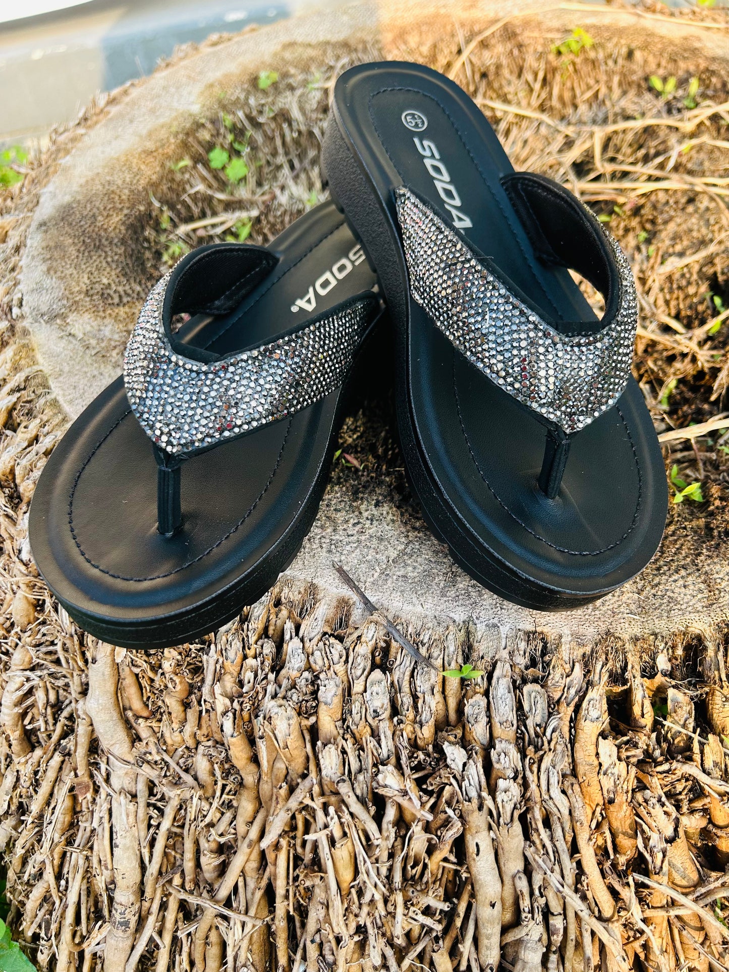 AURDY SANDAL