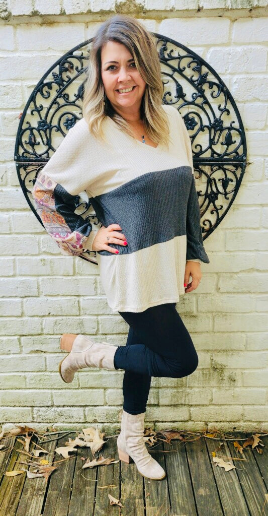 WAFFLE CREAM & GRAY TOP