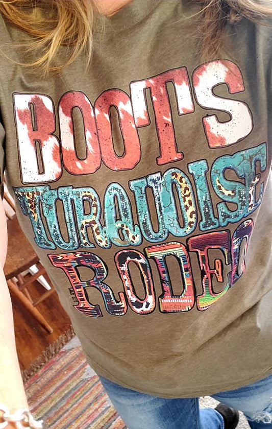 BOOTS TURQUOISE RODEO TEE