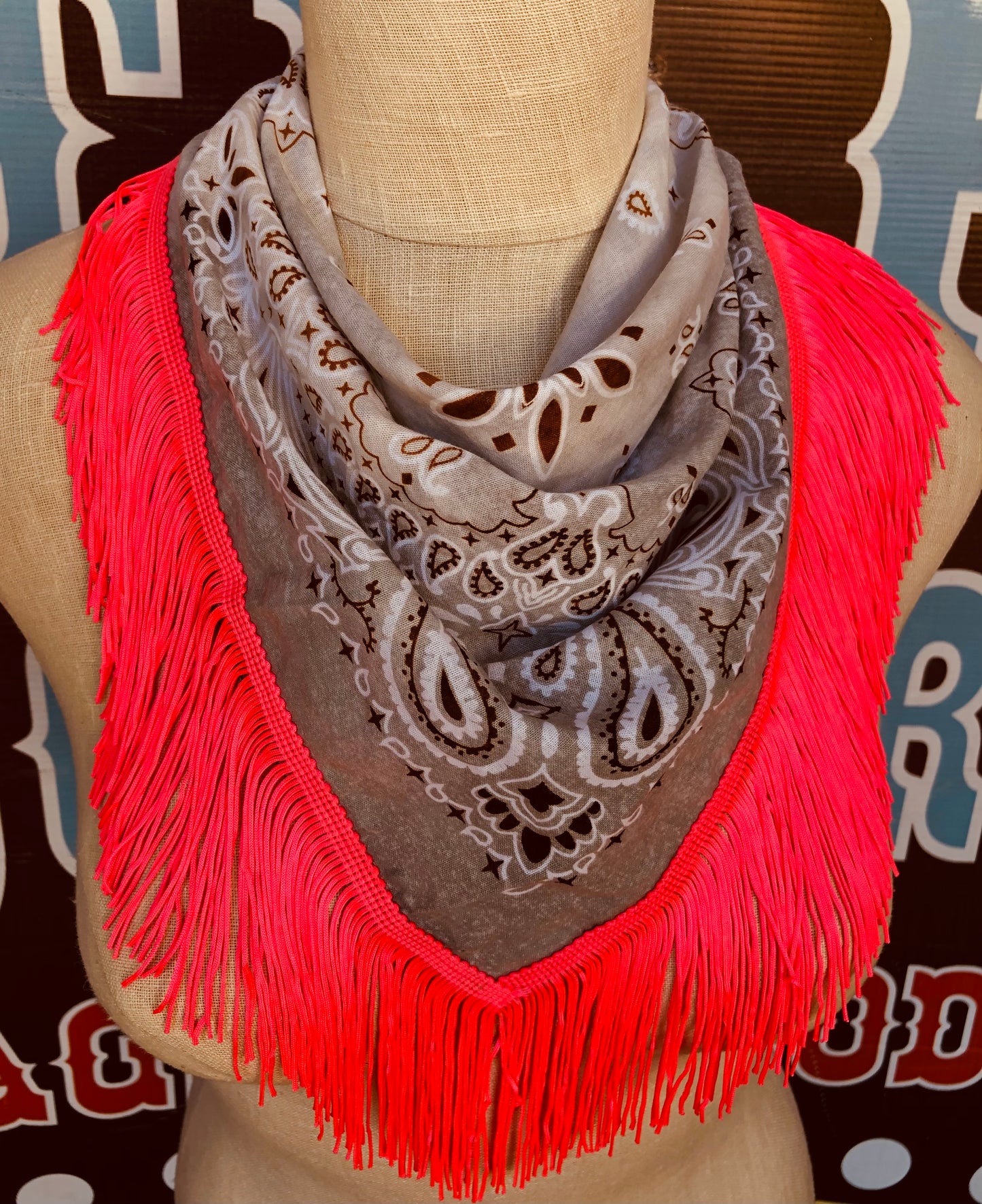 GRAY FRINGE SCARF BANDANA