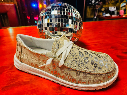 TO THE MOON VERY G SLIP ON