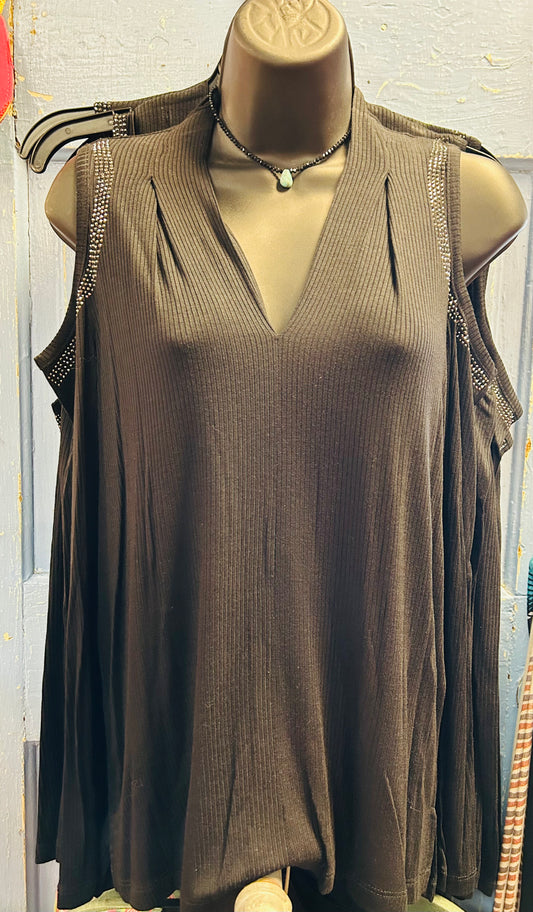 LALA COLD SHOULDER TOP