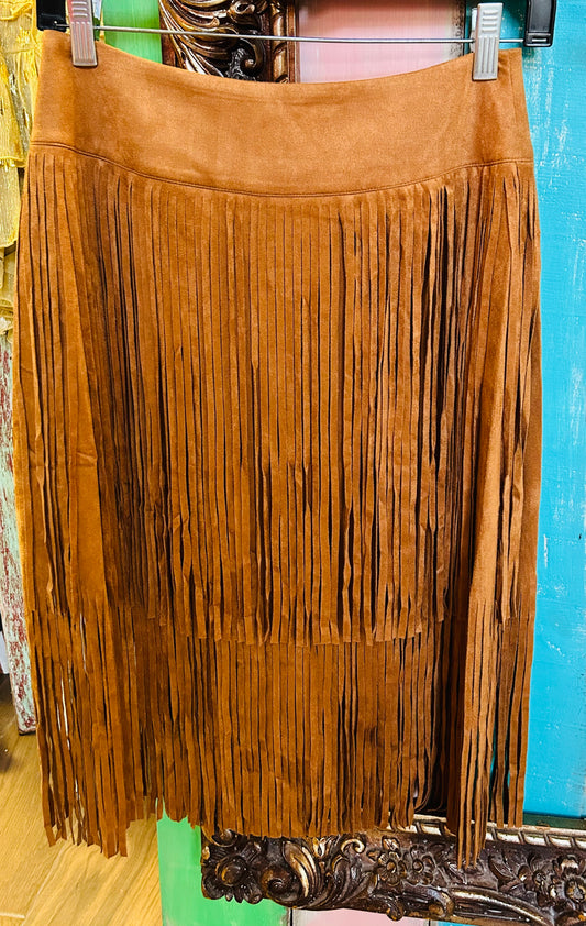 CAMEL FRINGE SKIRT