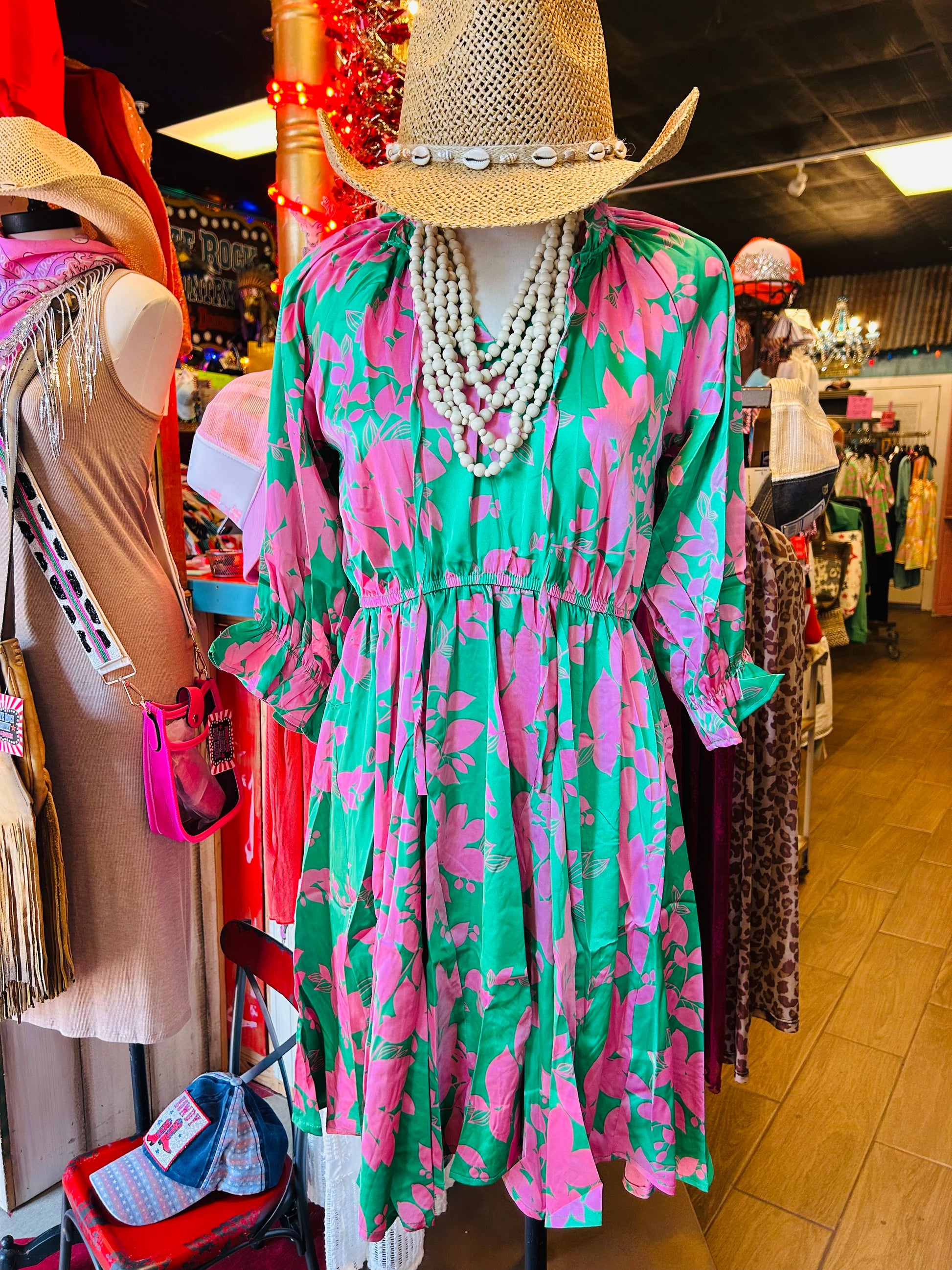 APPLE GREEN DRESS White Rock Country Rags & Doodads LLC APPLE GREEN DRESS White Rock Country Rags & Doodads LLC