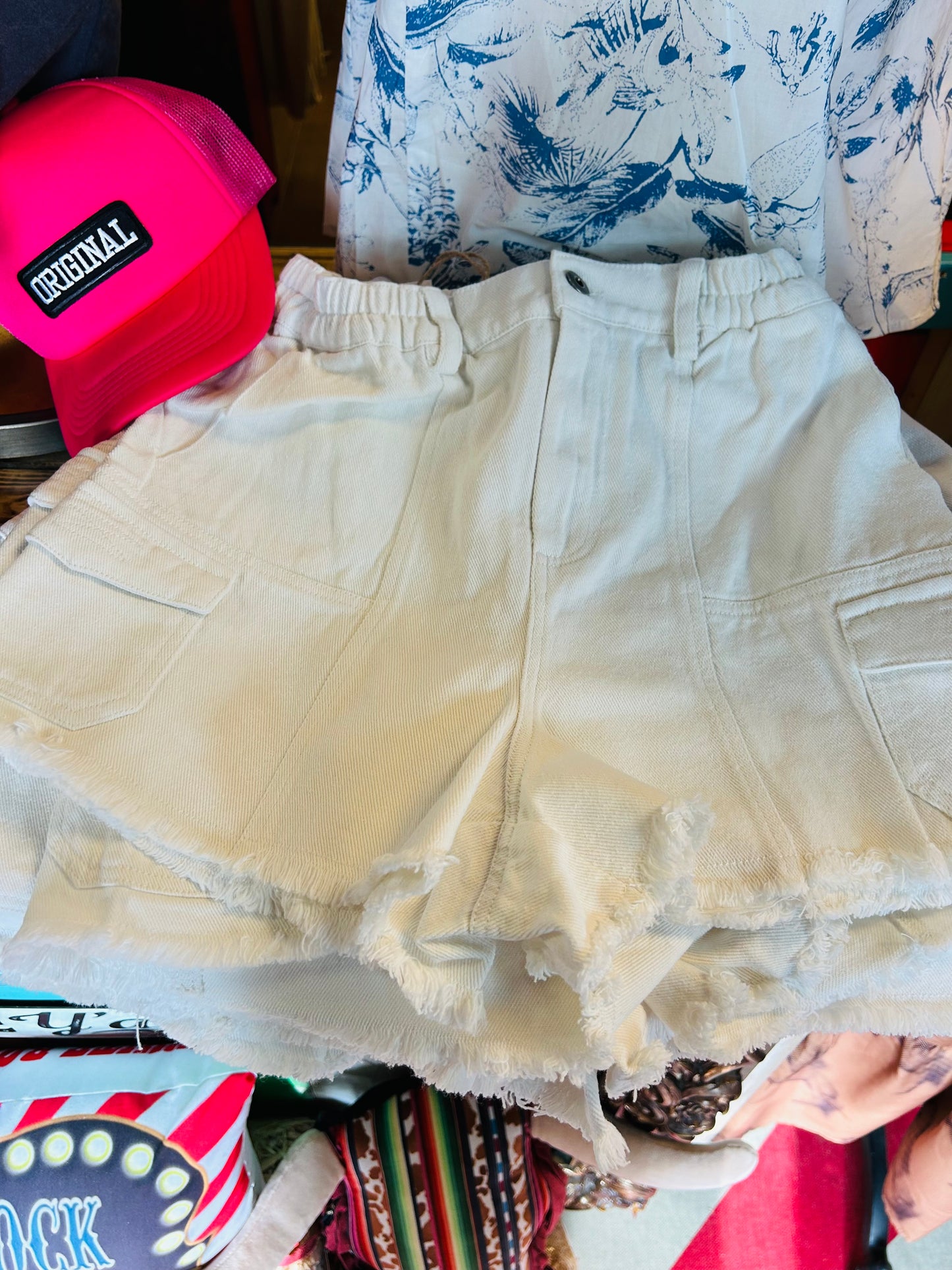 LIBERTY WHITE SHORTS