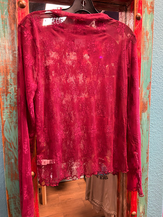 BURGUNDY LACE TOP