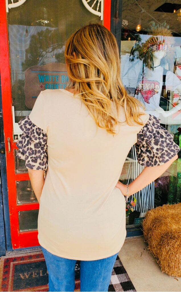 ASHLEY TAUPE LEOPERD TOP
